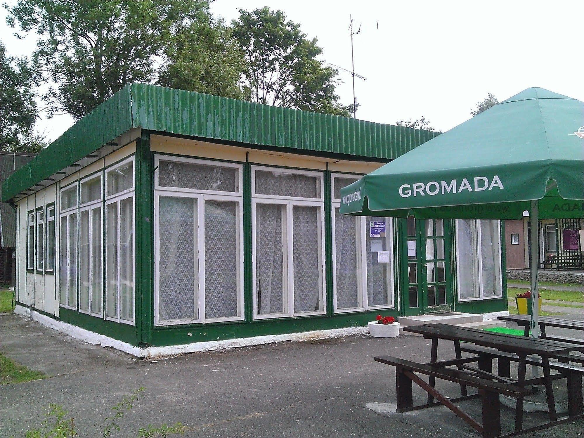 Ow Gromada Pod Topolami Miedzyzdroje Ngoại thất bức ảnh