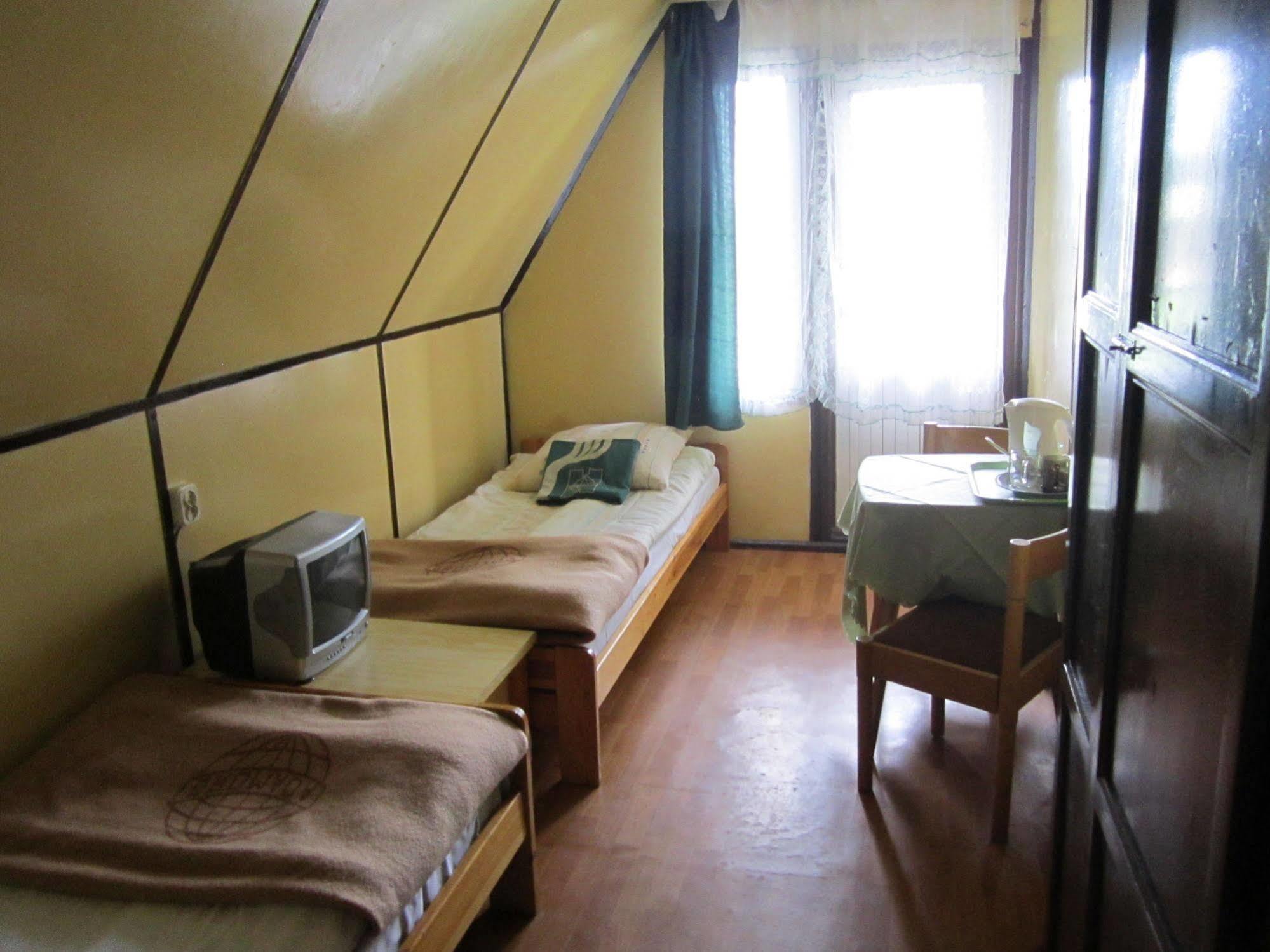 Ow Gromada Pod Topolami Miedzyzdroje Ngoại thất bức ảnh
